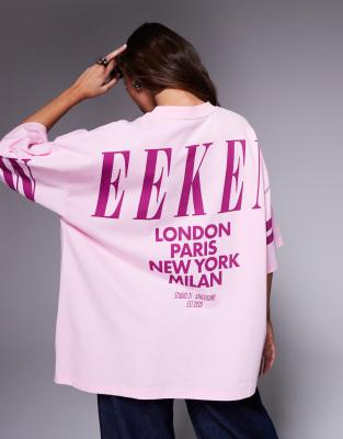 Weekend Collective - Oversize-T-Shirt in Hellrosa und Lila mit Stapel-Markenlogo am Rücken