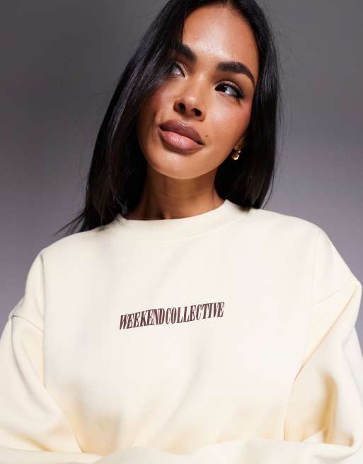 Weekend Collective oversized sweat with stacked back logo in buttermilk, 3 of 4