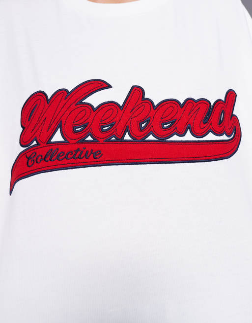 Weekend Collective oversized t-shirt with red logo in ecru, 4 of 4