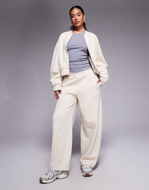 WEEKEND COLLECTIVE - Pantalon de jogging ample d'ensemble en tissu épais avec inscription brodée - Taupe - view 1