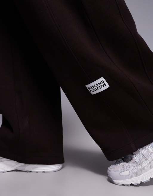Weekend Collective - Pantalon de jogging d'ensemble ample en tissu épais - Chocolat, 5 de 5