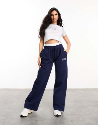 Weekend Collective - Pantalon de jogging large et épais avec taille décorative - Bleu marine