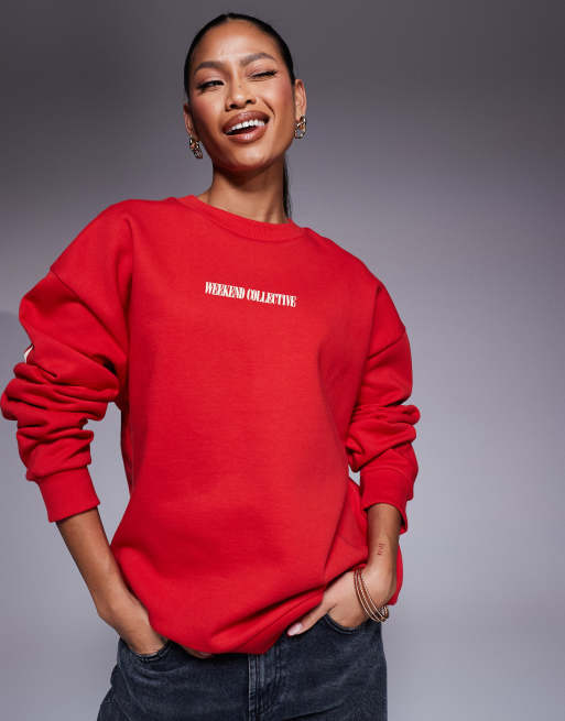 Weekend Collective - Rød oversized sweatshirt med logoprint på ryggen, 3 af 4