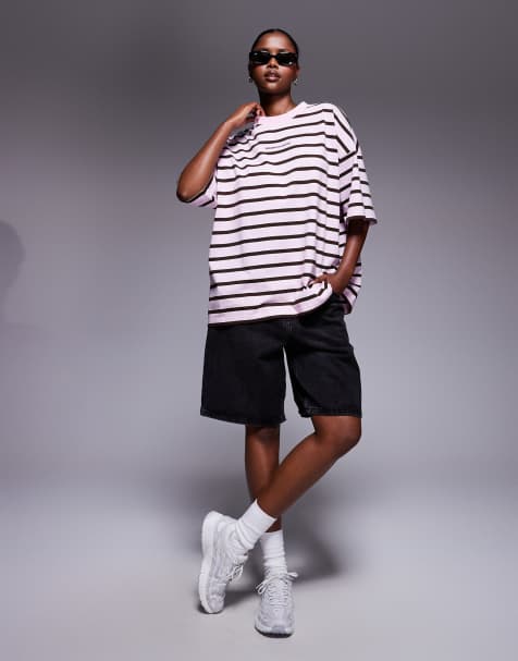 Weekend Collective – Różowy T-shirt oversize w paski - view 1