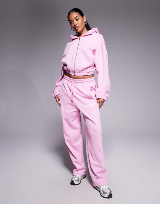Weekend Collective set in pink