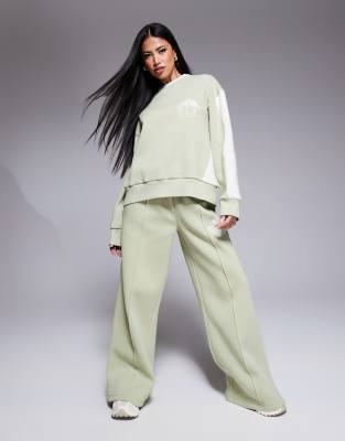 Weekend Collective ski oversized jogger in sage green