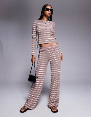 Weekend Collective striped pants set-Multi