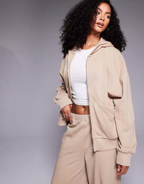 Weekend Collective – Sweatshirt in Schokobraun mit durchgehendem Reißverschluss und Logostickerei, Kombiteil - view 1