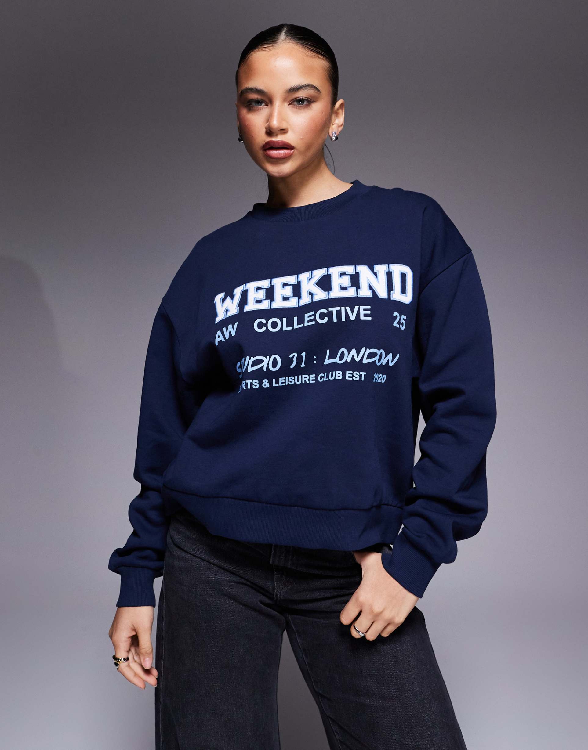 weekend collective sweatshirt with graphics in navy