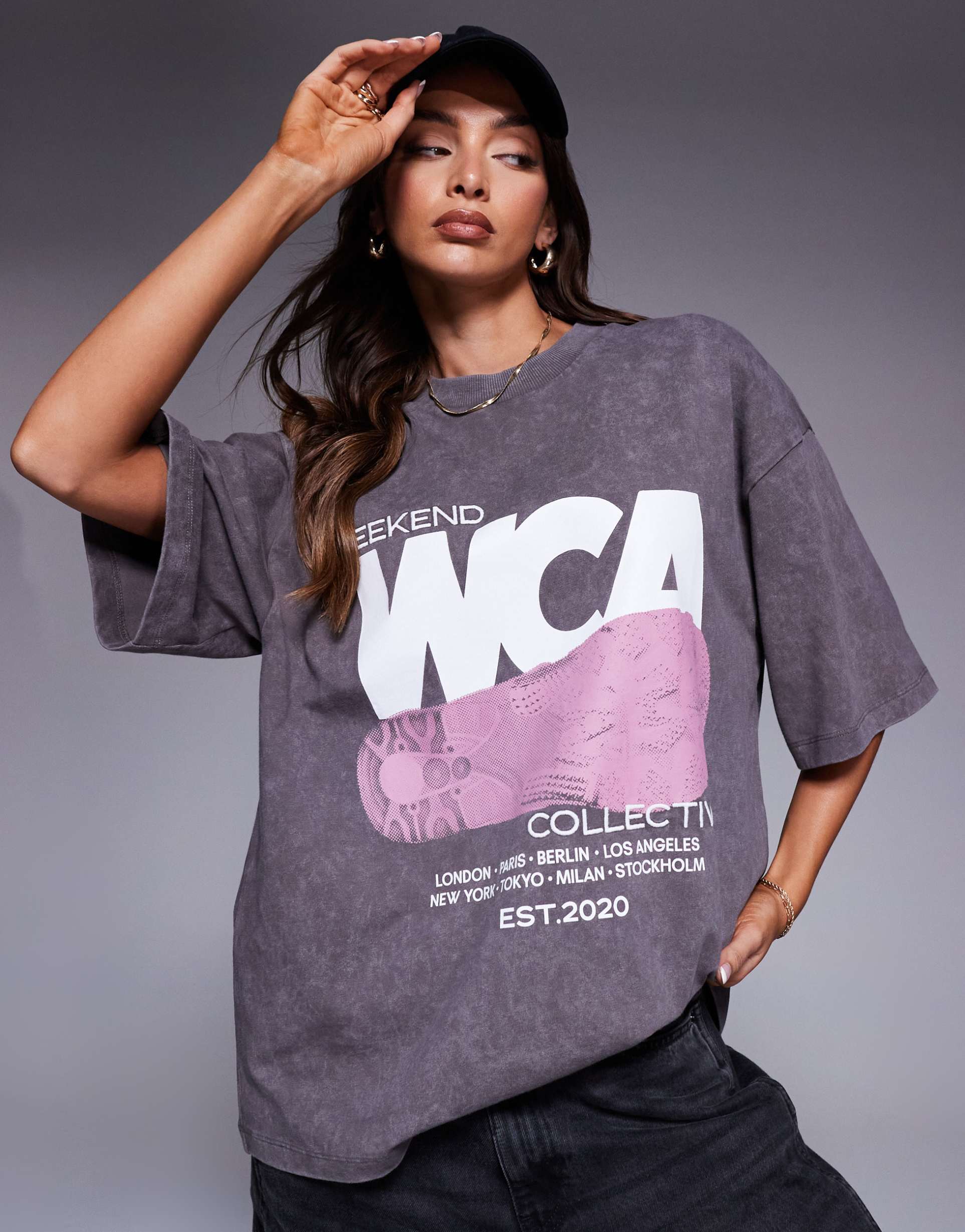 weekend collective t-shirt with graphic sneaker print in washed gray