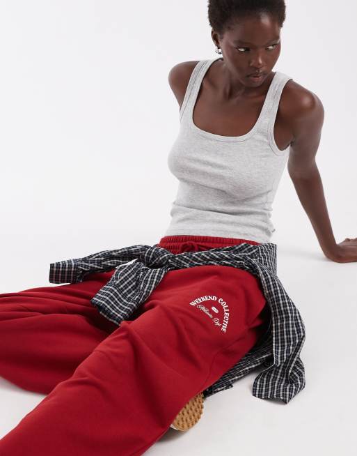 Weekend Collective Tall set barrel leg sweatpants with graphic in red, 2 of 5