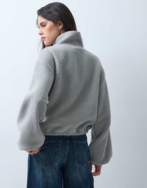 Weekend Collective zip through borg fleece with balloon sleeves in grey, 4 of 5