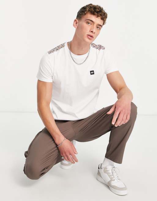 Weekend Offender – Langmore – T-Shirt in Weiß