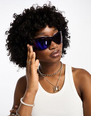 Wekeday Strike oversized round sunglasses with cut out detail in blue - ASOS Price Checker