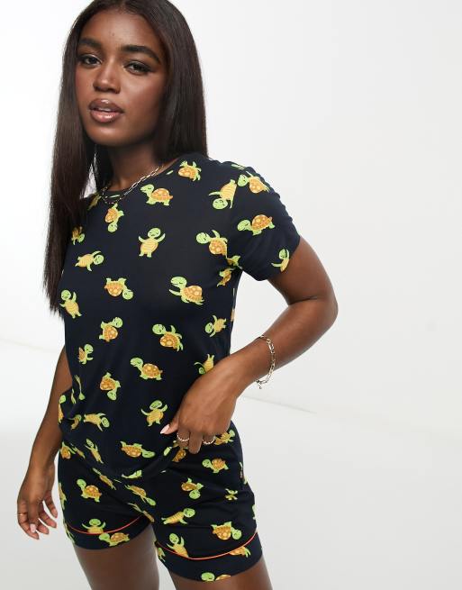 https://images.asos-media.com/products/wellness-project-x-chelsea-peers-happy-turtle-short-pajama-set-in-navy/203899505-1-navy?$n_640w$&wid=513&fit=constrain