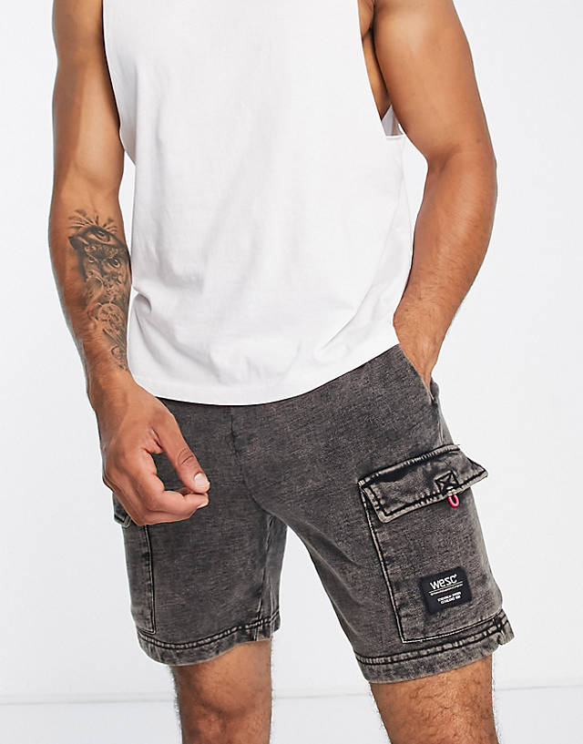 WESC - cargo shorts in grey