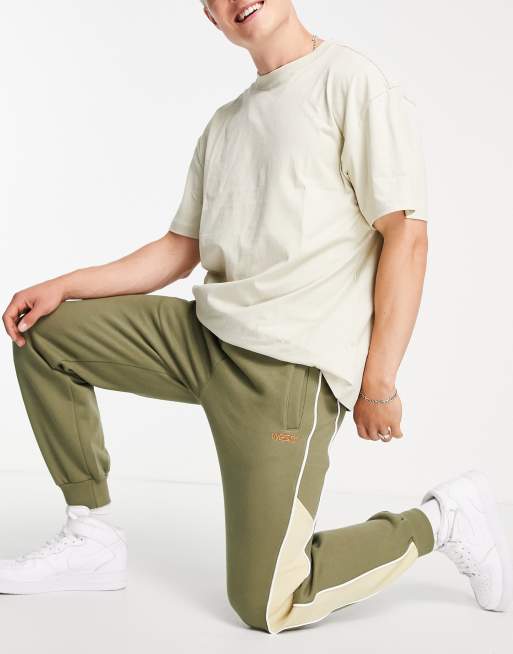 WeSC – Joggersy ze wstawkami