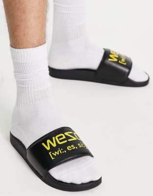 WESC sliders in black