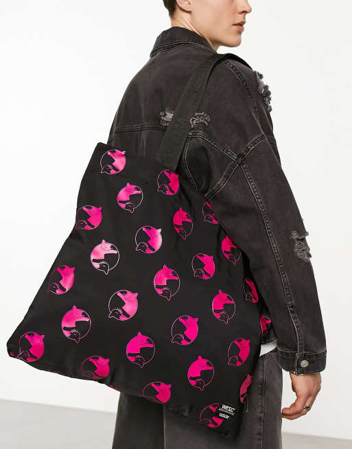WESC tote in black