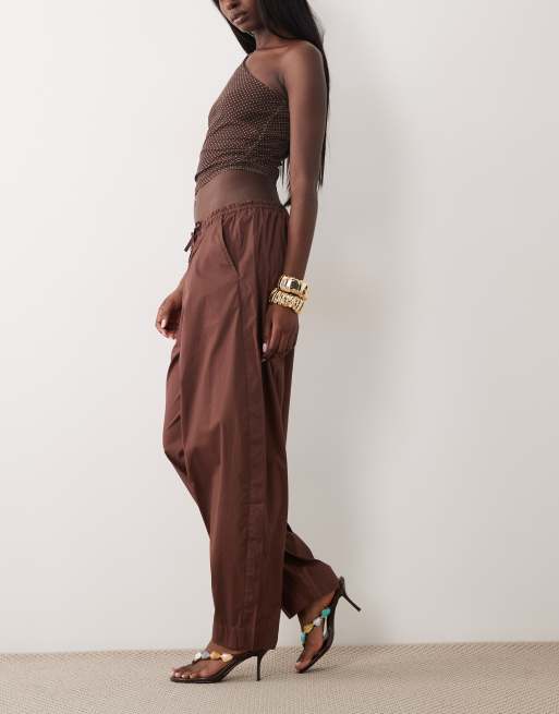 WeWoreWhat drawstring waist pull on balloon pant in deep brown , 2 of 5