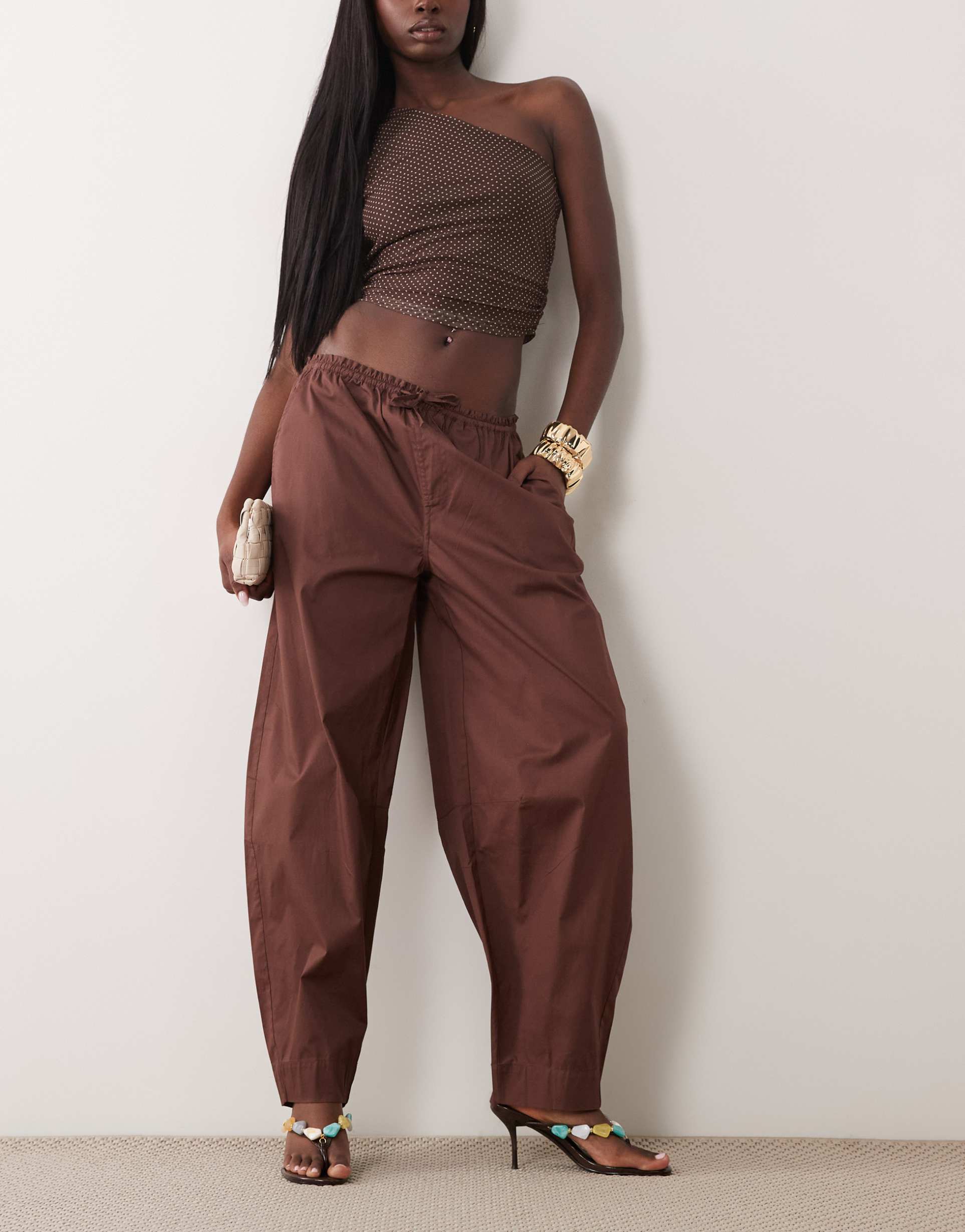 weworewhat drawstring waist pull on balloon pants in deep brown