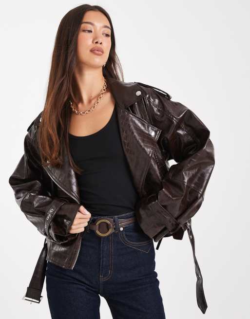 WeWoreWhat - Giacca stile biker taglio corto marrone scuro effetto coccodrillo