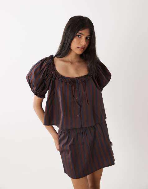 WeWoreWhat pull on mini skirt in navy - view 1