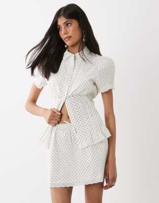 Weworewhat Pull On Mini Skirt In White