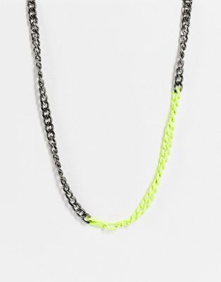 WFTW kicked clasp chain necklace in gunmetal and yellow