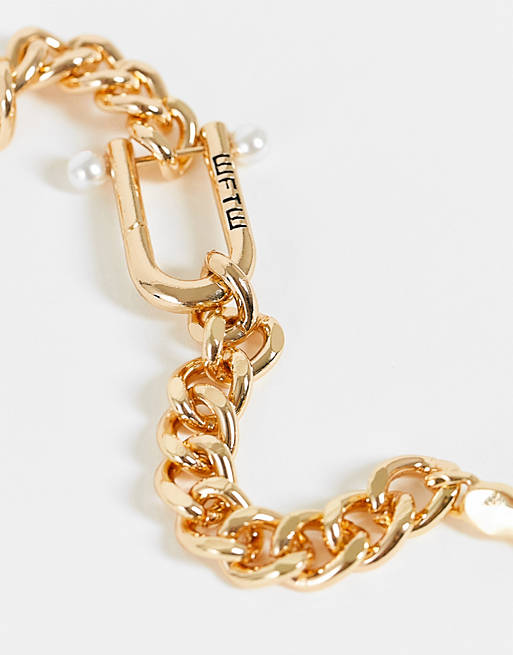 Men WFTW pearl clasp bracelet in gold 