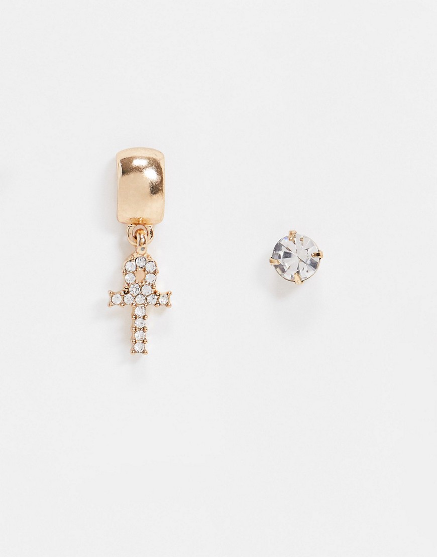 WFTW stud earrings in gold with cross design
