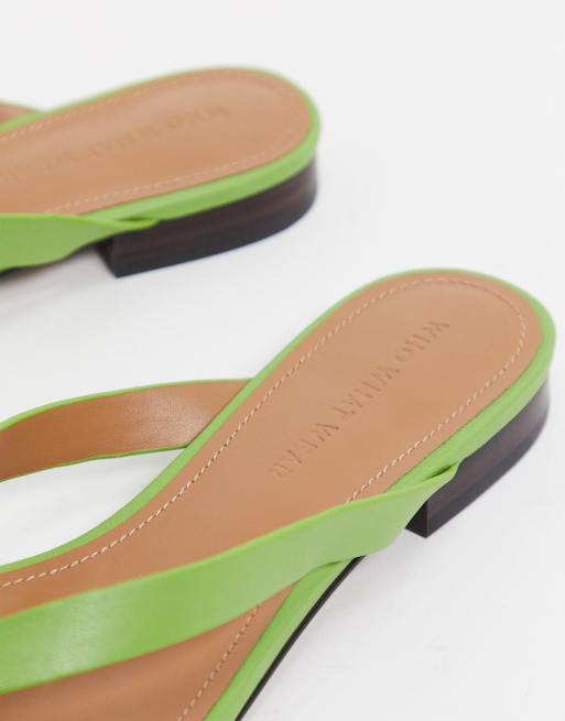 What What Wear - Cali - Sandales plates à entredoigt en cuir - Vert, 2 de 4
