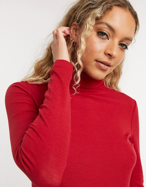 Whistles Essential polo neck in red