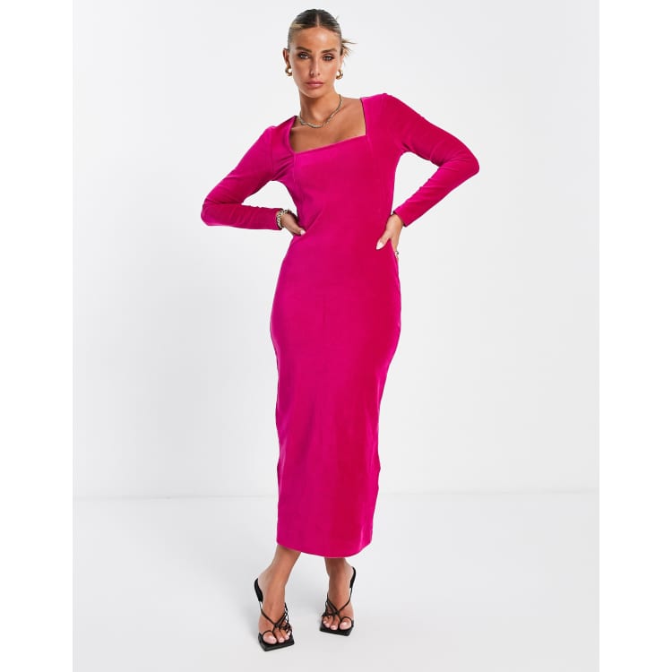 Dark pink velvet clearance dress