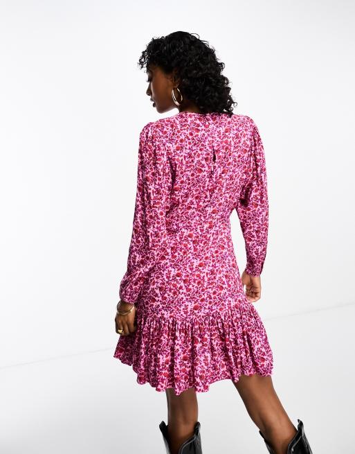 Pink floaty best sale dress with sleeves