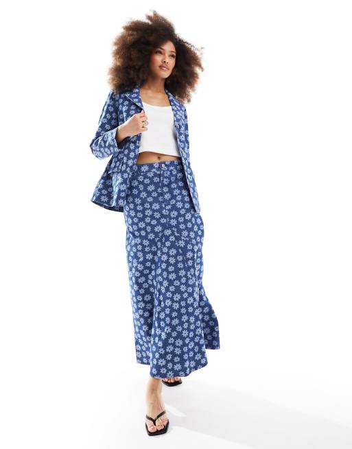 Floral maxi skirt denim shirt hotsell