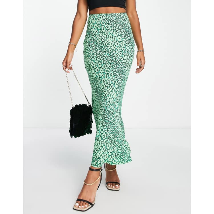 Bright green hotsell maxi skirt