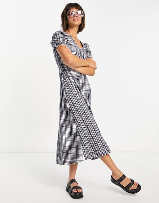 Whistles smock midi dress with puff sleeves in mono check, 4 of 4