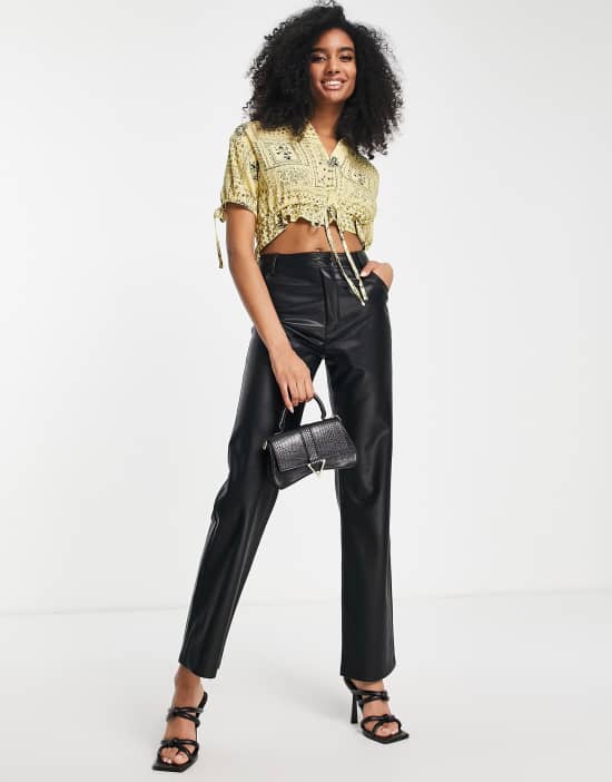 https://images.asos-media.com/products/whistles-tie-waist-top-in-yellow-bandana-print/201623260-4?$n_550w$&wid=550&fit=constrain