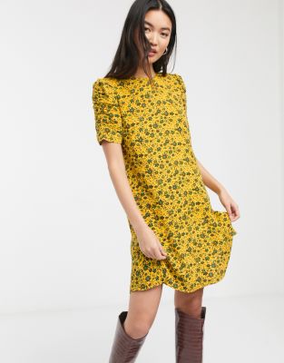 yellow daisy dress