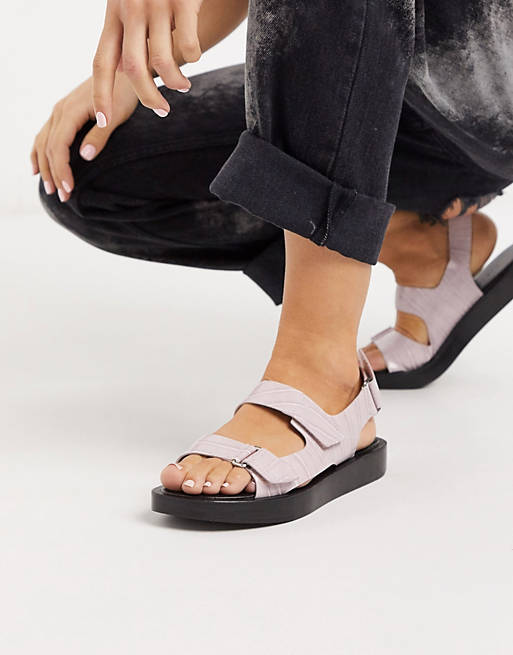 Who What Wear Axel flatform sandals in lilac croc | ASOS