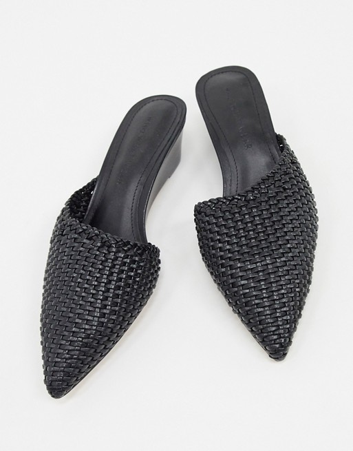 Who What Wear Miles single wedge mules in black