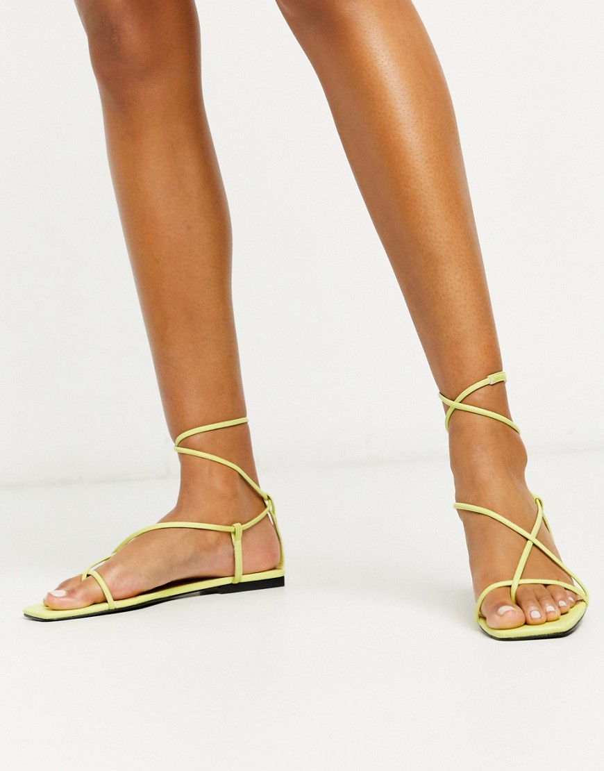 Who What Wear – Zander – Limegröna sandaler med remmar och fyrkantig tå