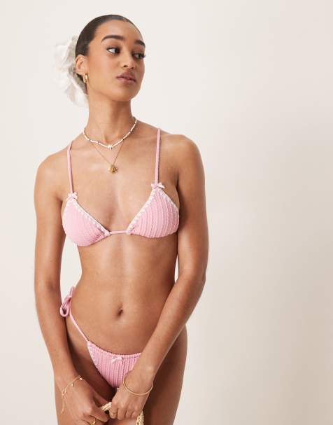 Wild Lovers – Coconut Bay – Triangel-Bikinioberteil aus Häkelstoff in Rosa - view 1