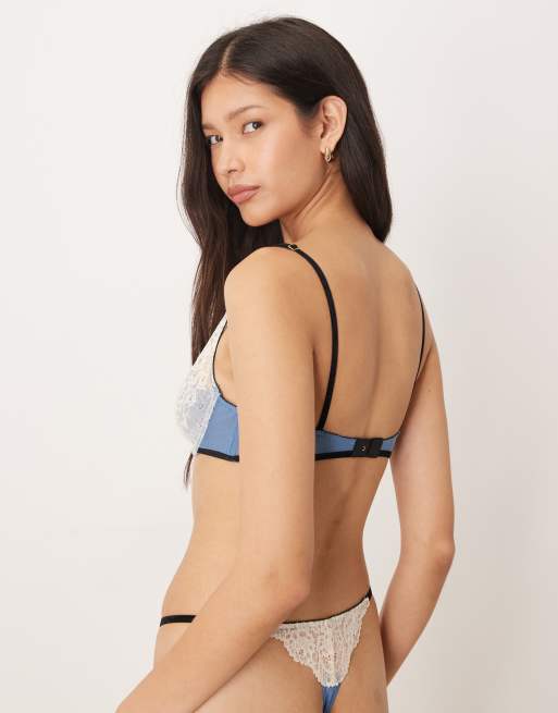 Wild Lovers – Lilith – Unwattierter BH mit Bügel in Blau mit Spitzendetail, 3 von 4