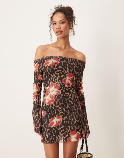 Wild Lovers - Oasis - Ministrandjurk in luipaard-en bloemenprint, 2 van 4