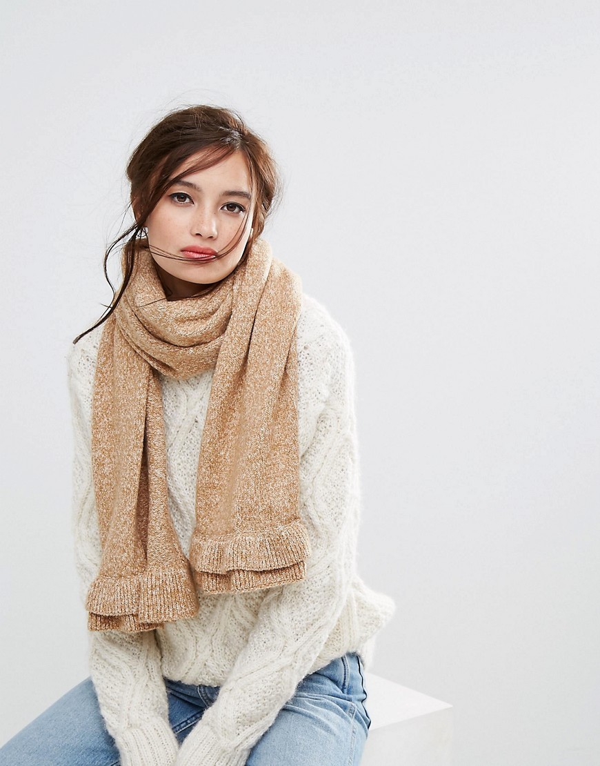 Willow and Paige – Extra stor scarf med volang-Beige