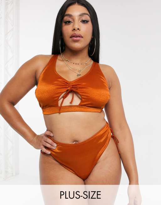 Wolf & Whistle Curve – Krótka góra od rdzawego bikini o wysokim połysku z wiązaniem z przodu – tylko w ASOS