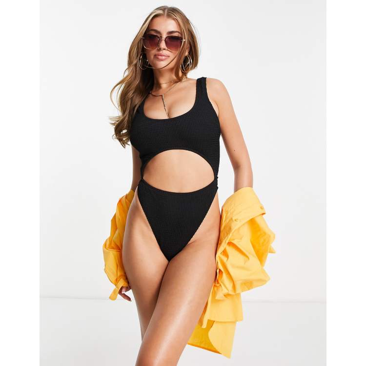 The swimsuit made with fuller bust women in mind #reignstudio