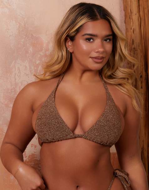 Wolf & Whistle x Natalie Gessey - Fuller Bust - Metallisk guldfarvet trekantsbikinitop - view 1